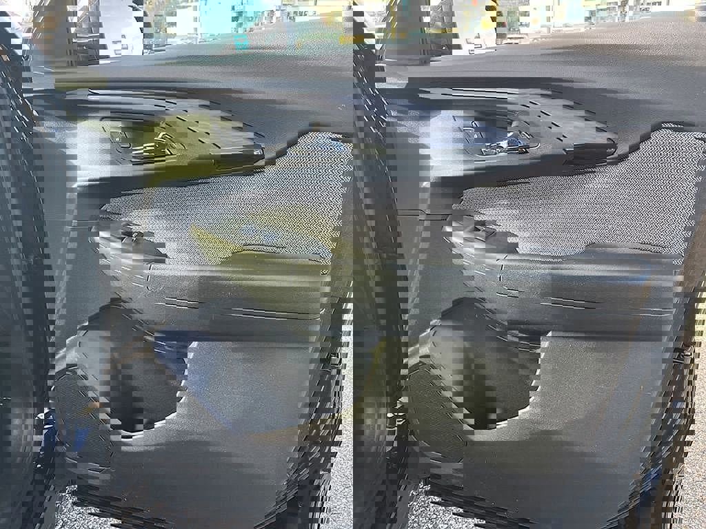 Used 2023 Chevrolet TrailBlazer LT w/ Convenience Package image 45