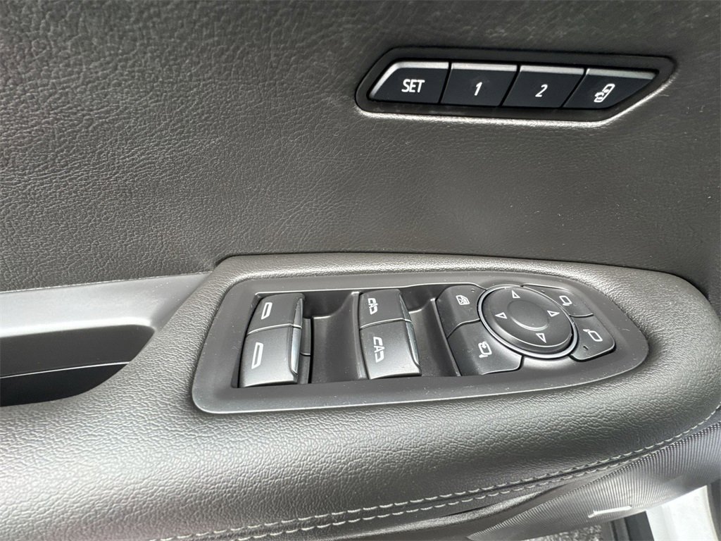 Used 2024 Cadillac XT6 Luxury w/ LPO, Floor Liner Package image 13