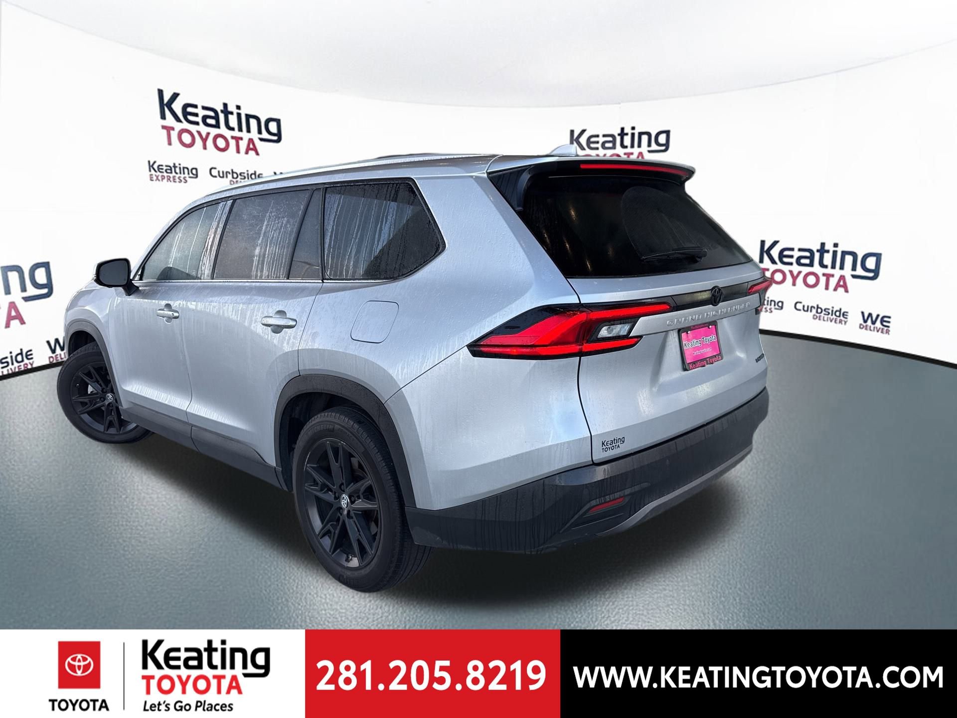 Used 2024 Toyota Grand Highlander Limited image 5