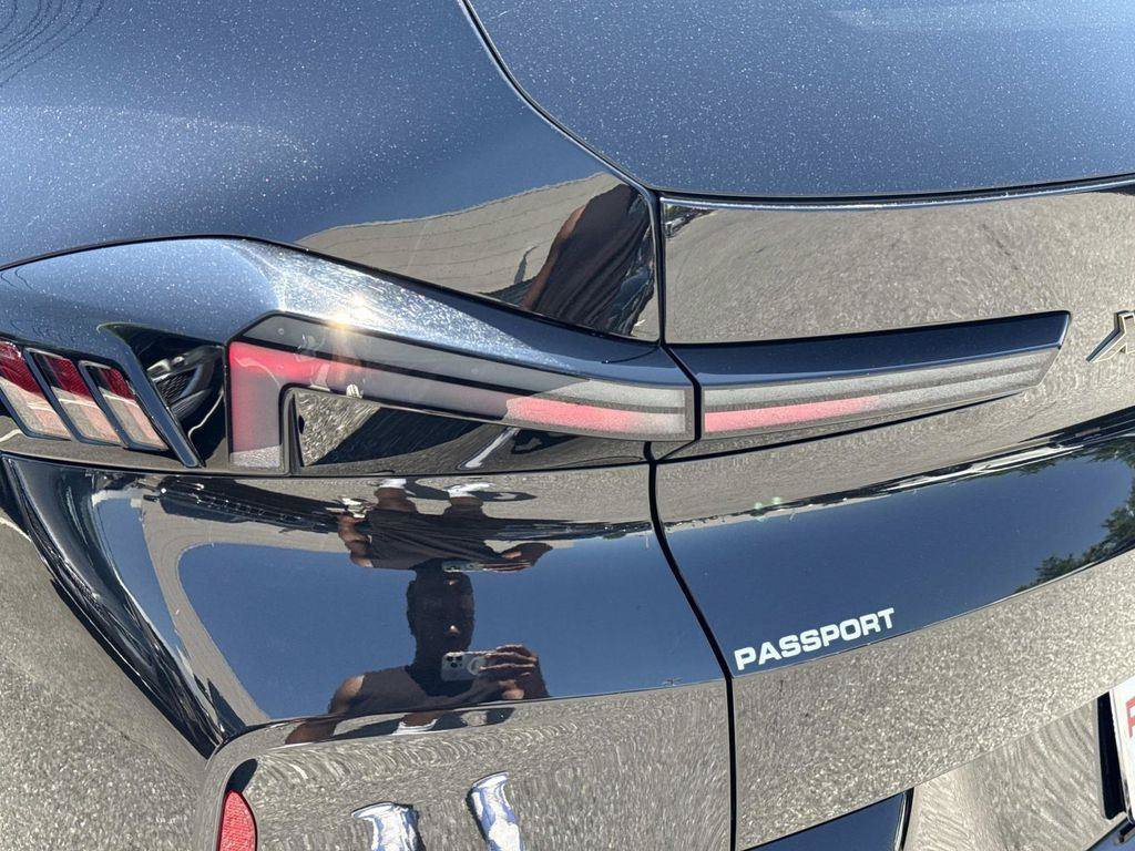 Used 2023 BMW XM w/ M Driver's Package AWD/4WD image 11