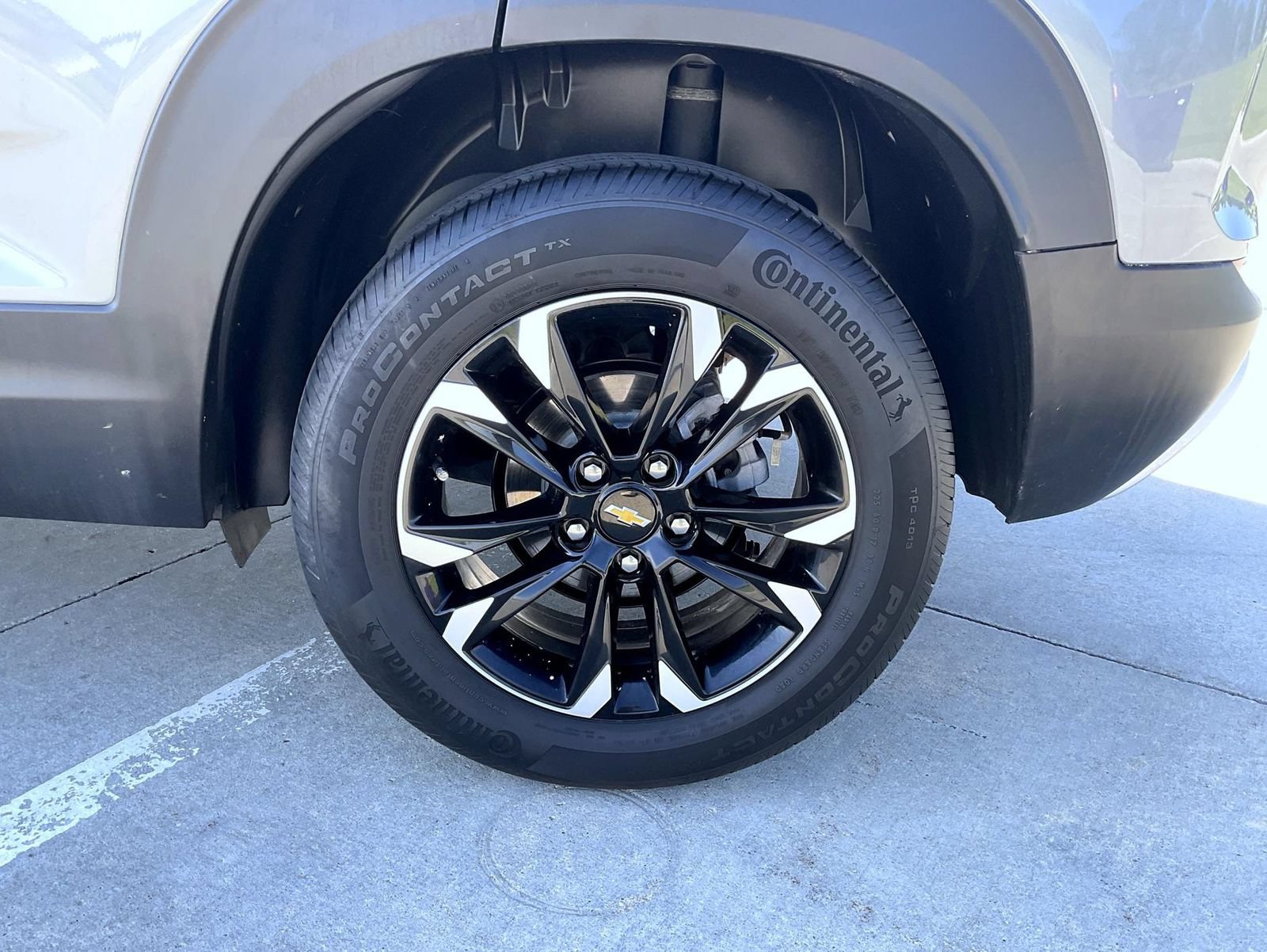 Used 2023 Chevrolet TrailBlazer LT w/ Convenience Package AWD/4WD image 22