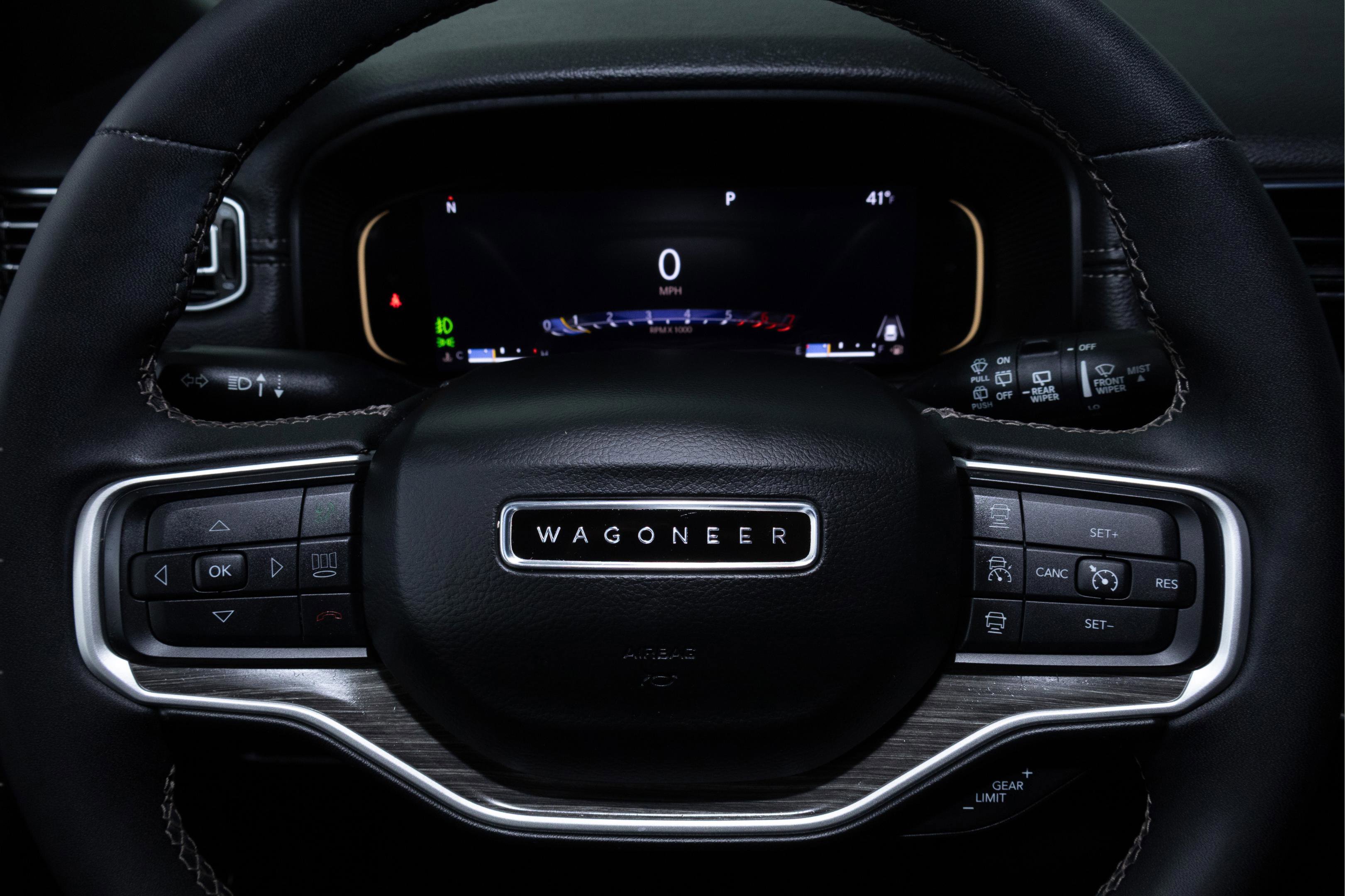 Used 2023 Jeep Wagoneer Series II image 18