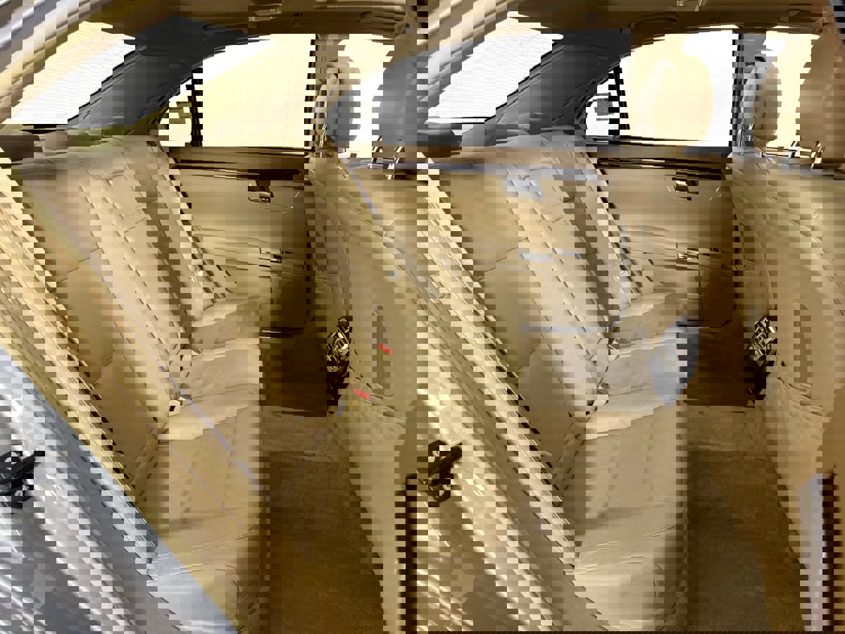 Used 2013 Mercedes-Benz S 550 Sedan image 35