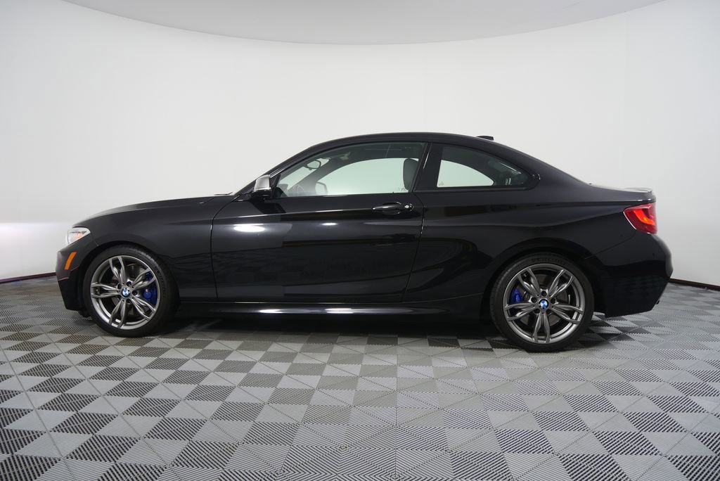 Used 2015 BMW M235i Coupe image 6