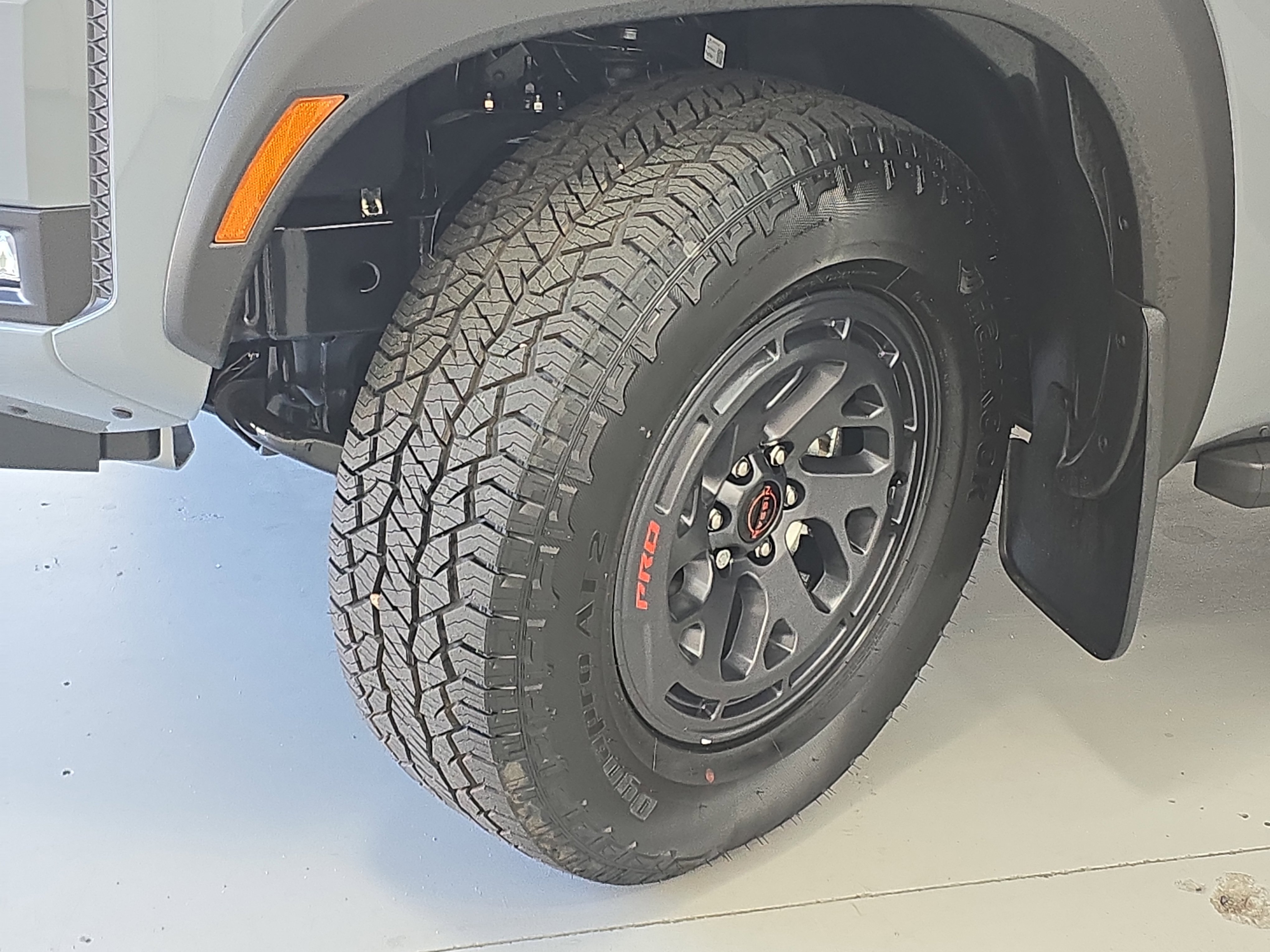 New 2026 Nissan Frontier PRO-4X w/ Pro-4x Convenience Package image 31