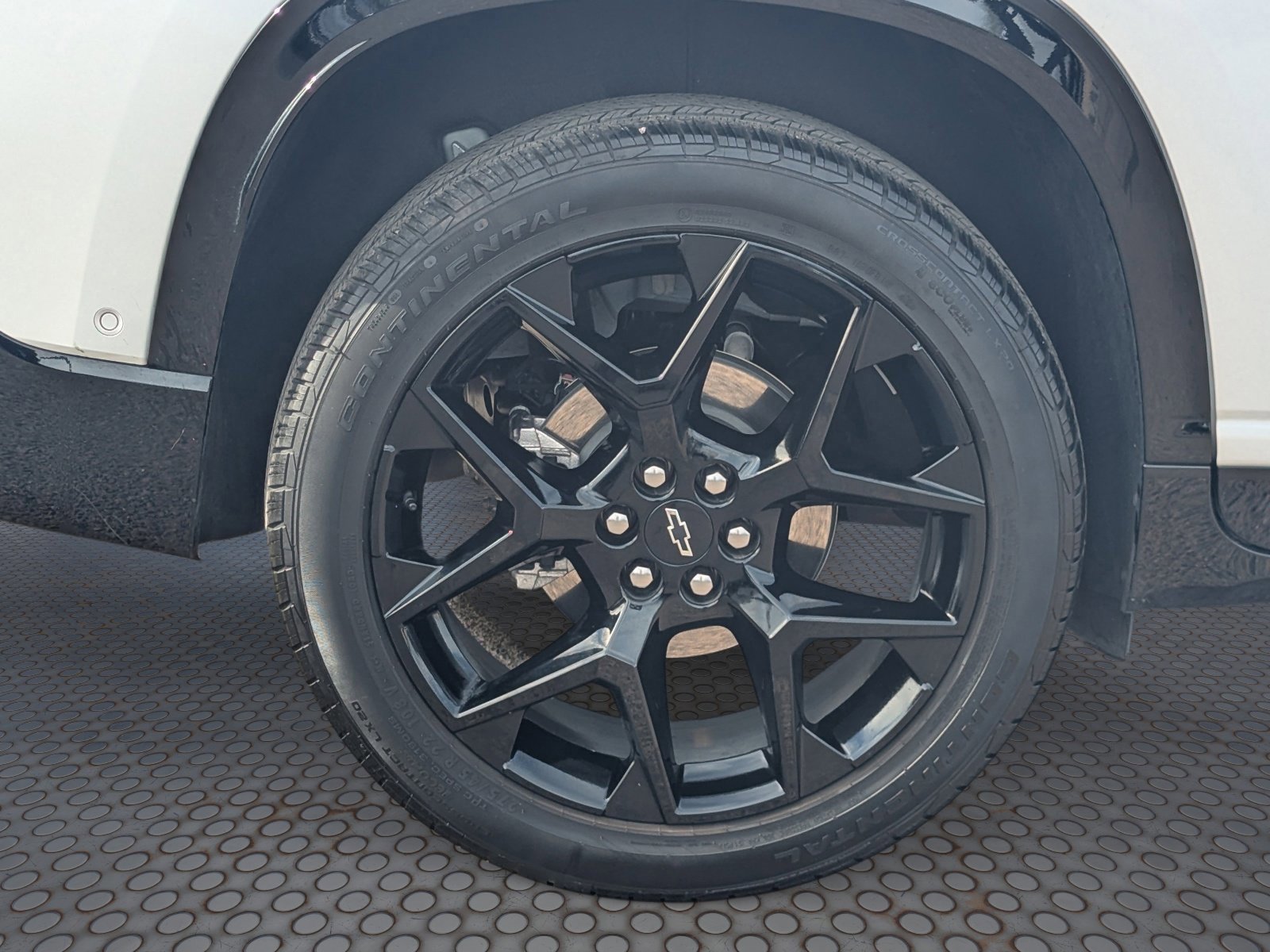 Used 2025 Chevrolet Traverse RS image 10