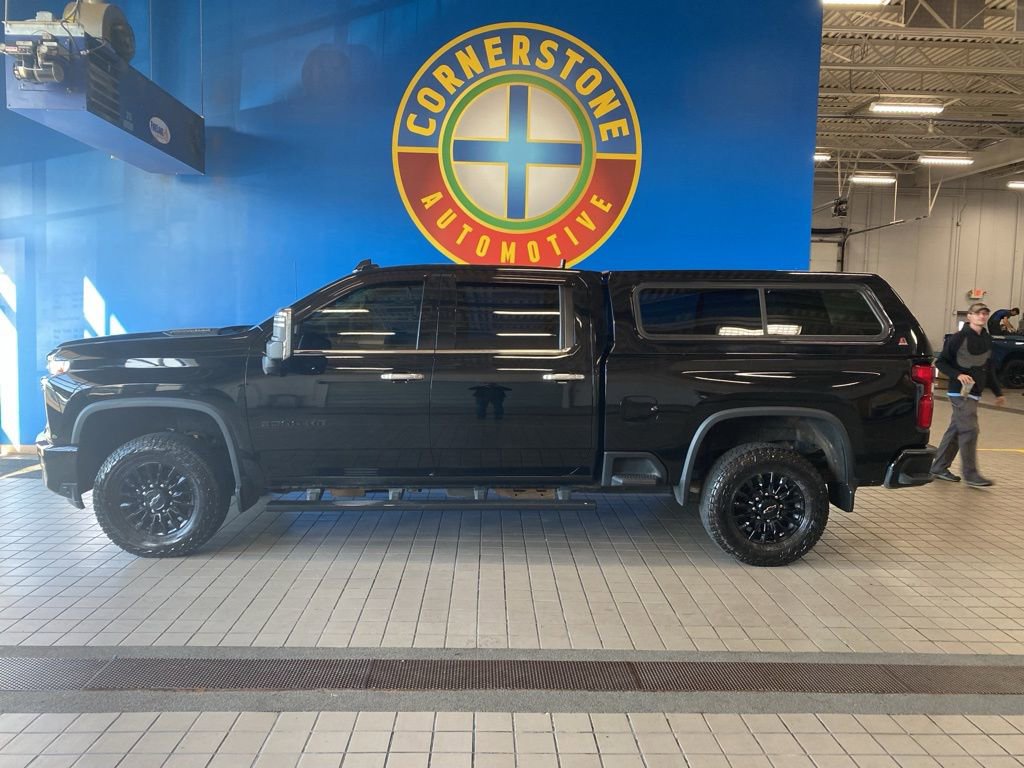 Used 2021 Chevrolet Silverado 3500 High Country w/ Technology Package image 19