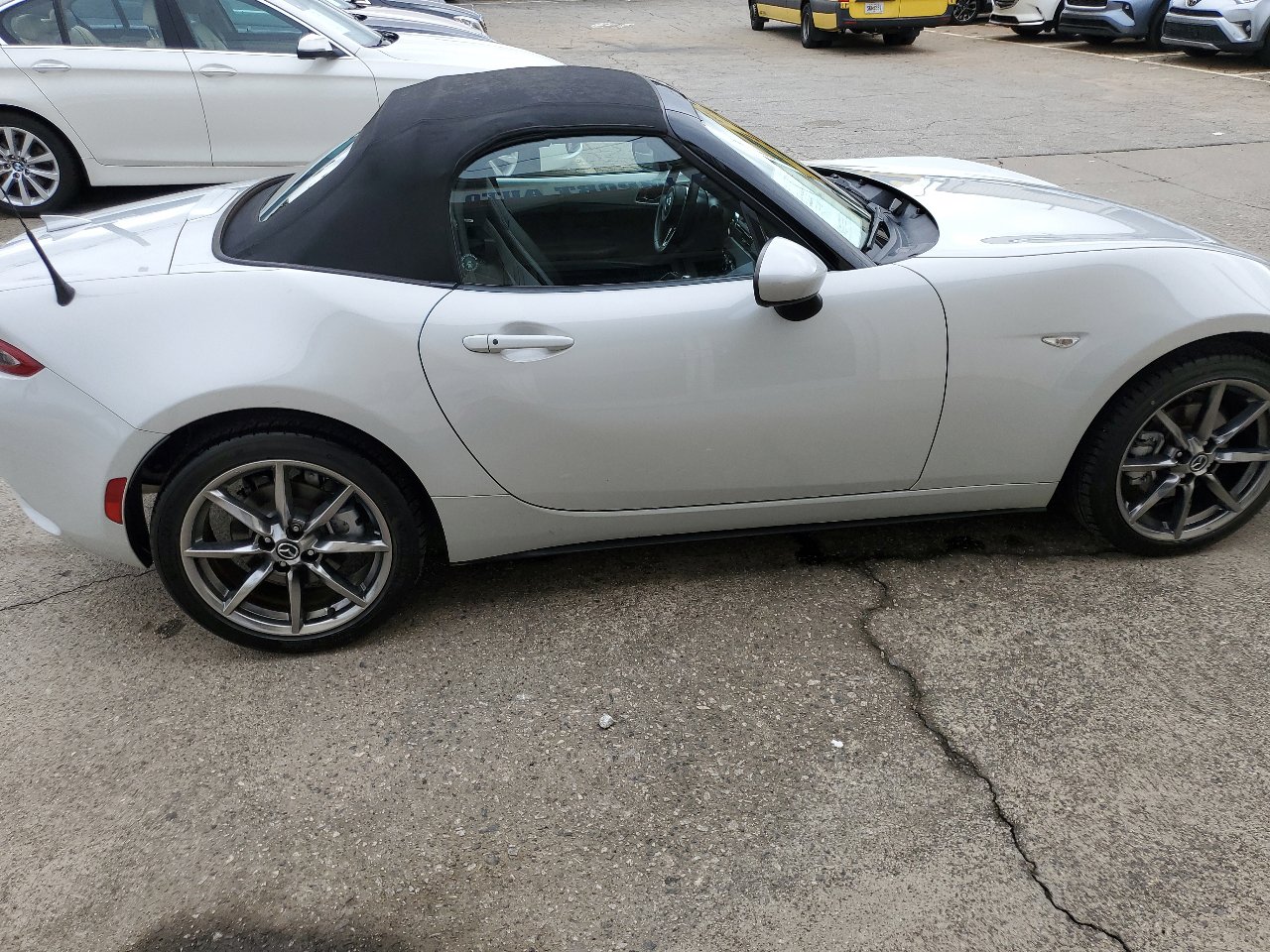 Used 2016 MAZDA MX-5 Miata Grand Touring image 11