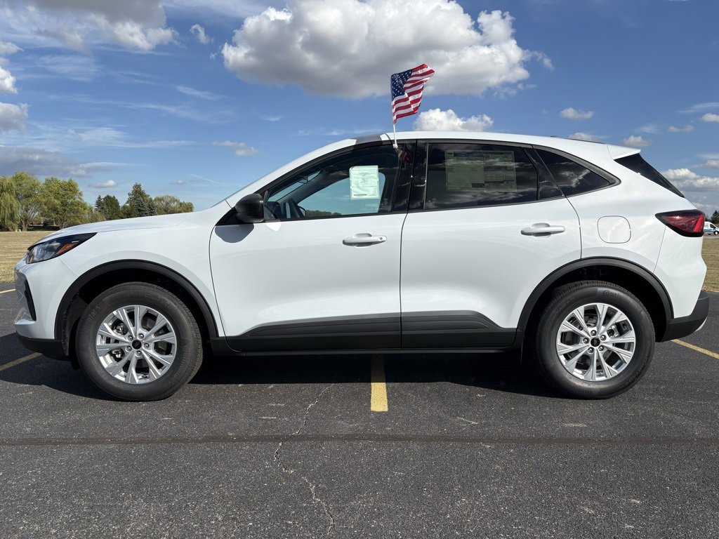 New 2026 Ford Escape Active image 9