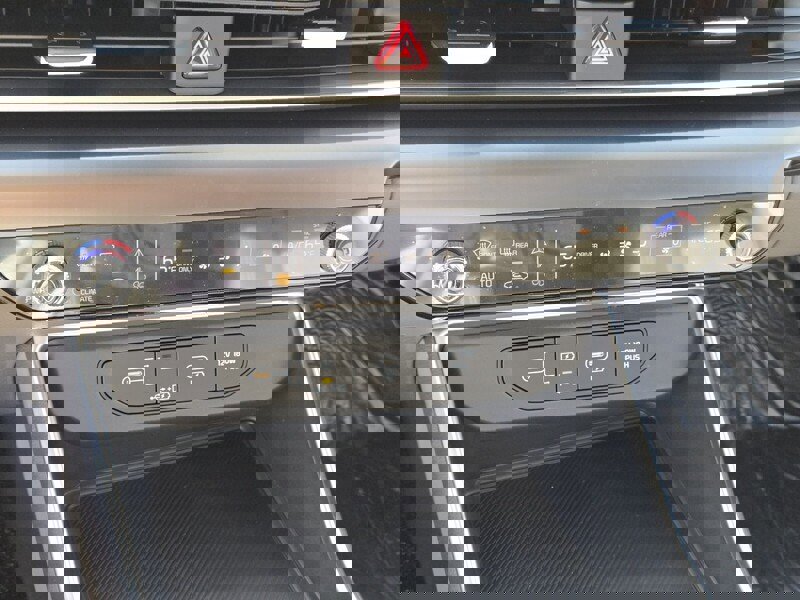 New 2026 Kia Carnival LXS image 14