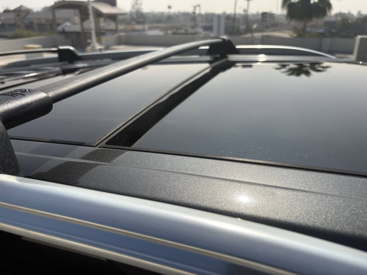 Used 2020 Ford Explorer Platinum w/ Premium Technology Package image 23