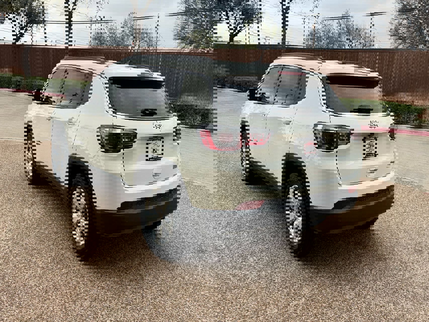 Used 2019 Jeep Compass Latitude w/ Popular Equipment Group image 10