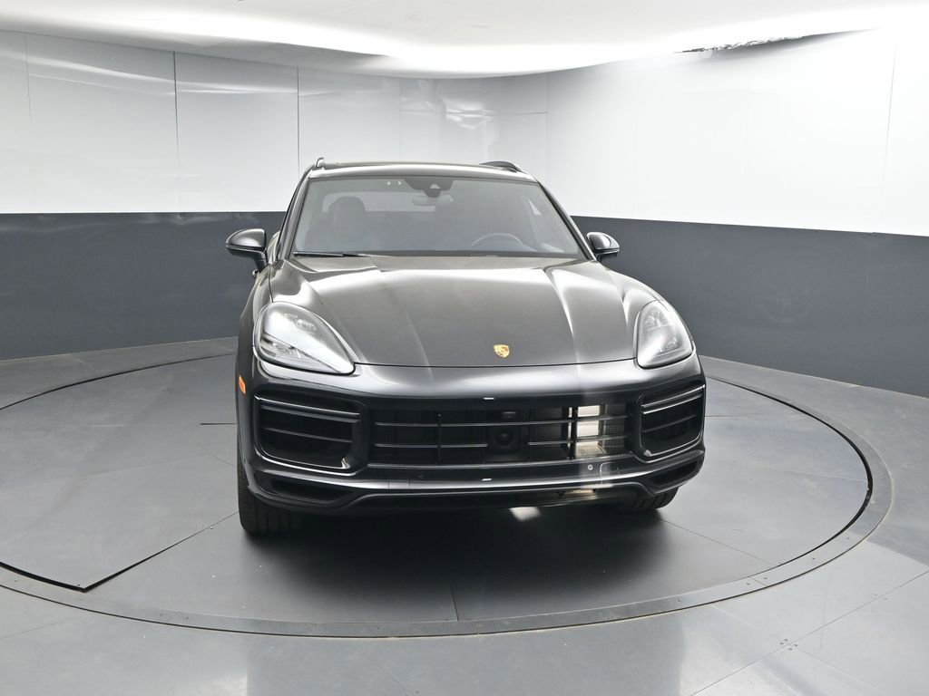 Certified 2022 Porsche Cayenne Turbo S image 28