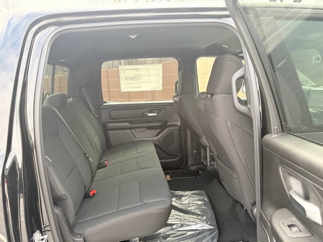 New 2026 RAM 1500 Express AWD/4WD image 29