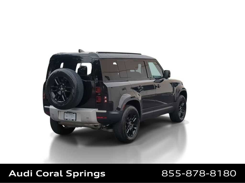 Used 2025 Land Rover Defender 110 S AWD/4WD image 8