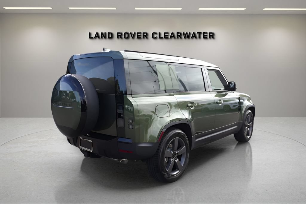 Used 2026 Land Rover Defender 110 S AWD/4WD image 5