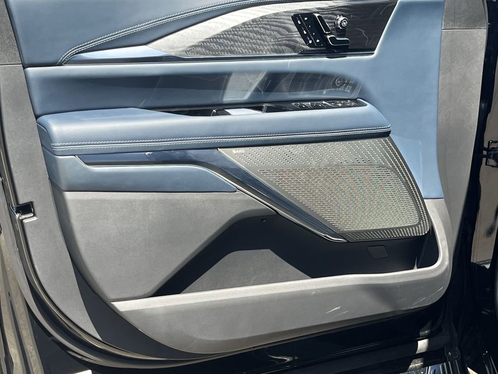 New 2025 Cadillac Escalade IQ Sport 2 image 14