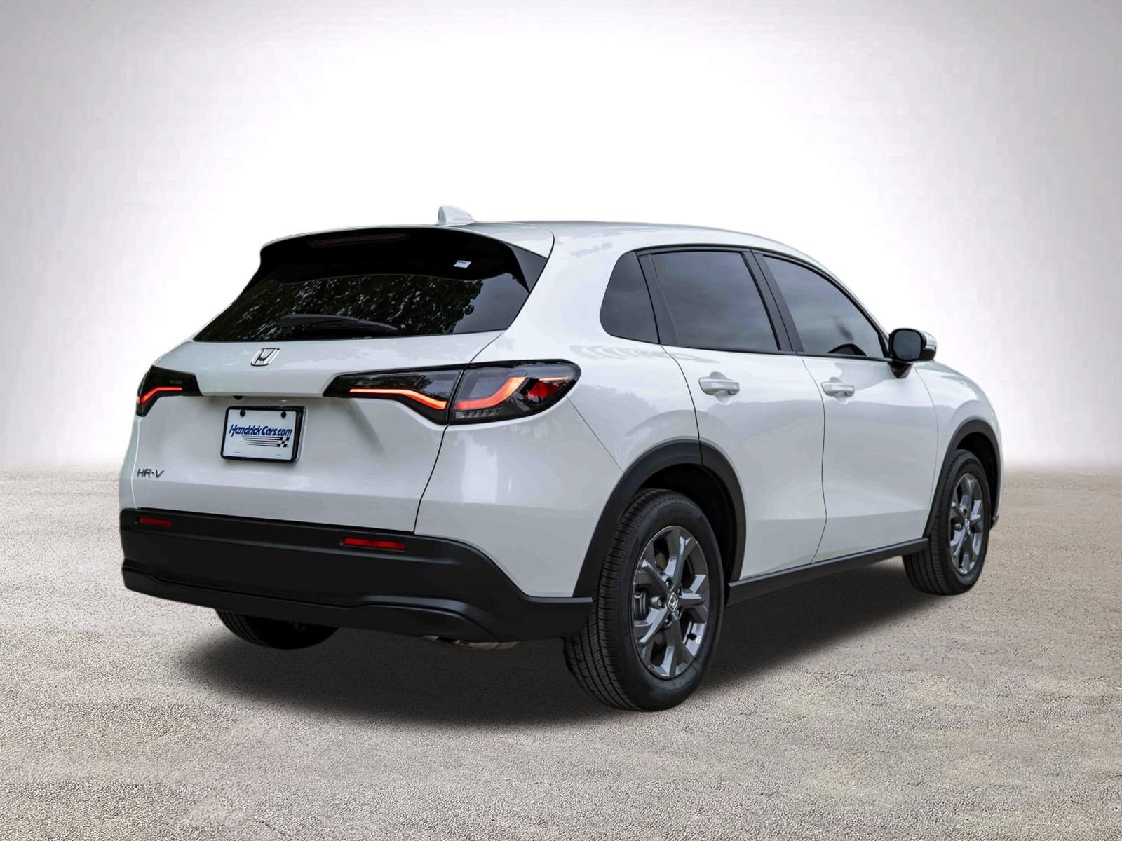 Used 2026 Honda HR-V LX image 9