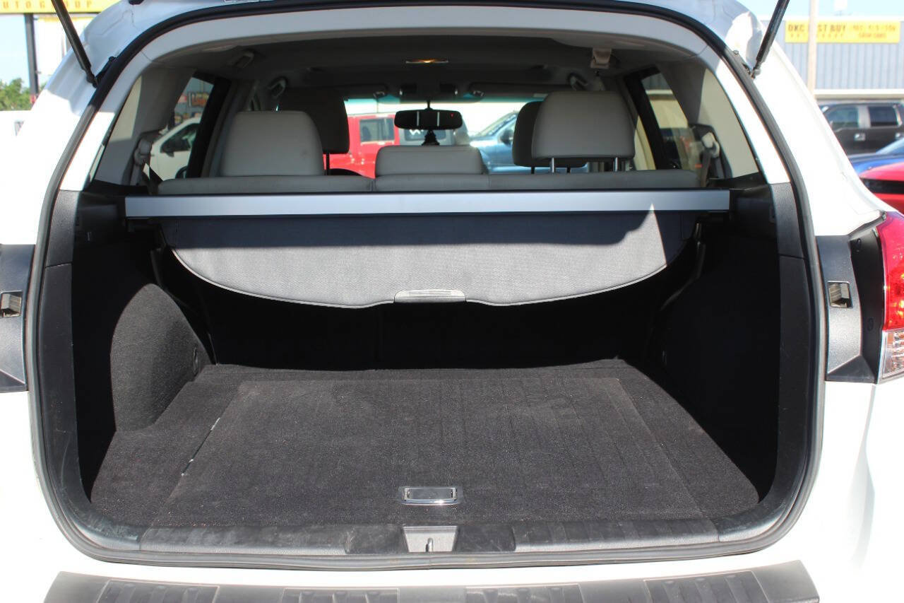 Used 2012 Subaru Outback 2.5i Limited AWD/4WD image 13
