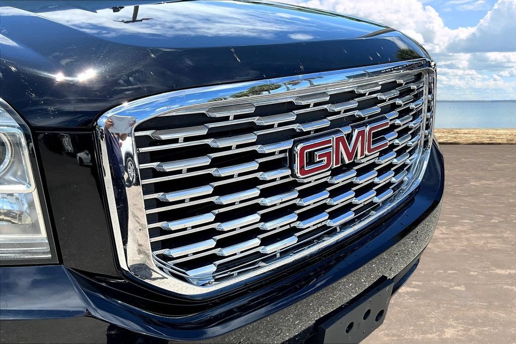 Used 2019 GMC Yukon XL Denali RWD image 32