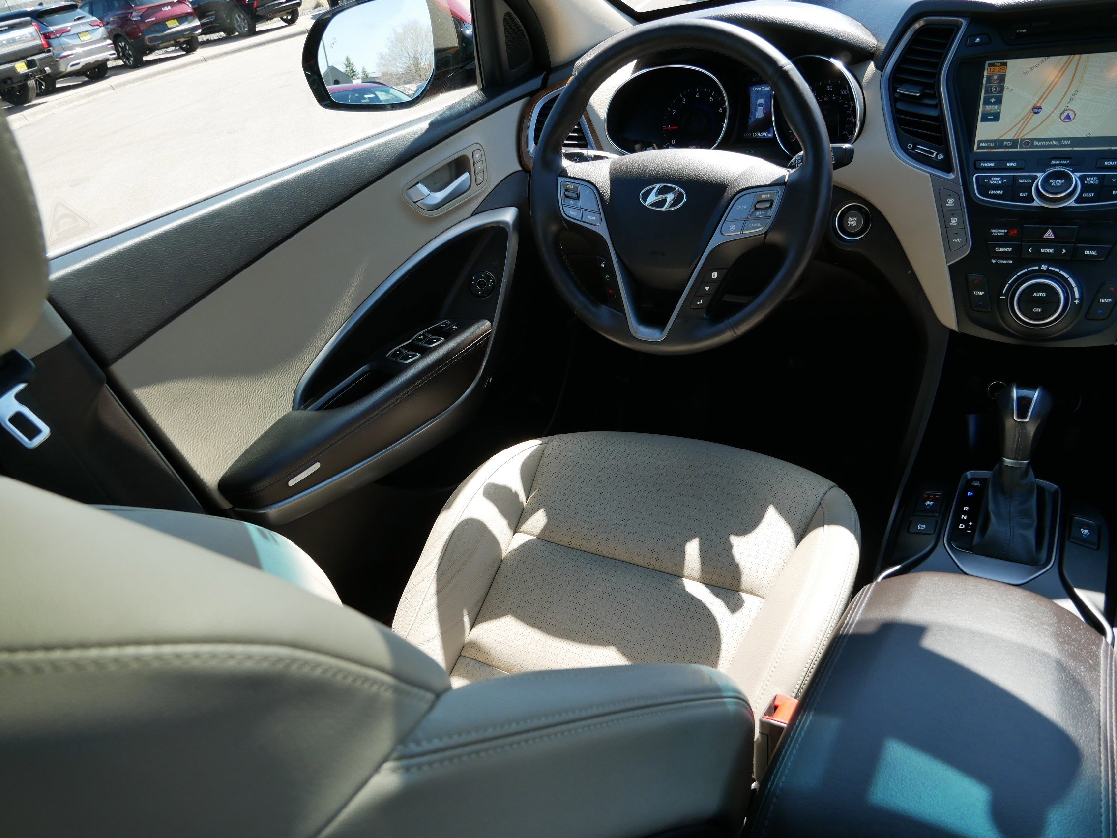 Used 2014 Hyundai Santa Fe Limited image 9