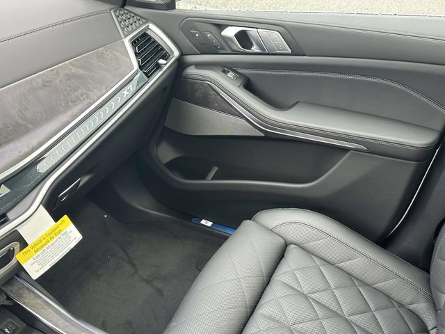 New 2027 BMW X7 xDrive40i w/ Executive Package AWD/4WD image 18