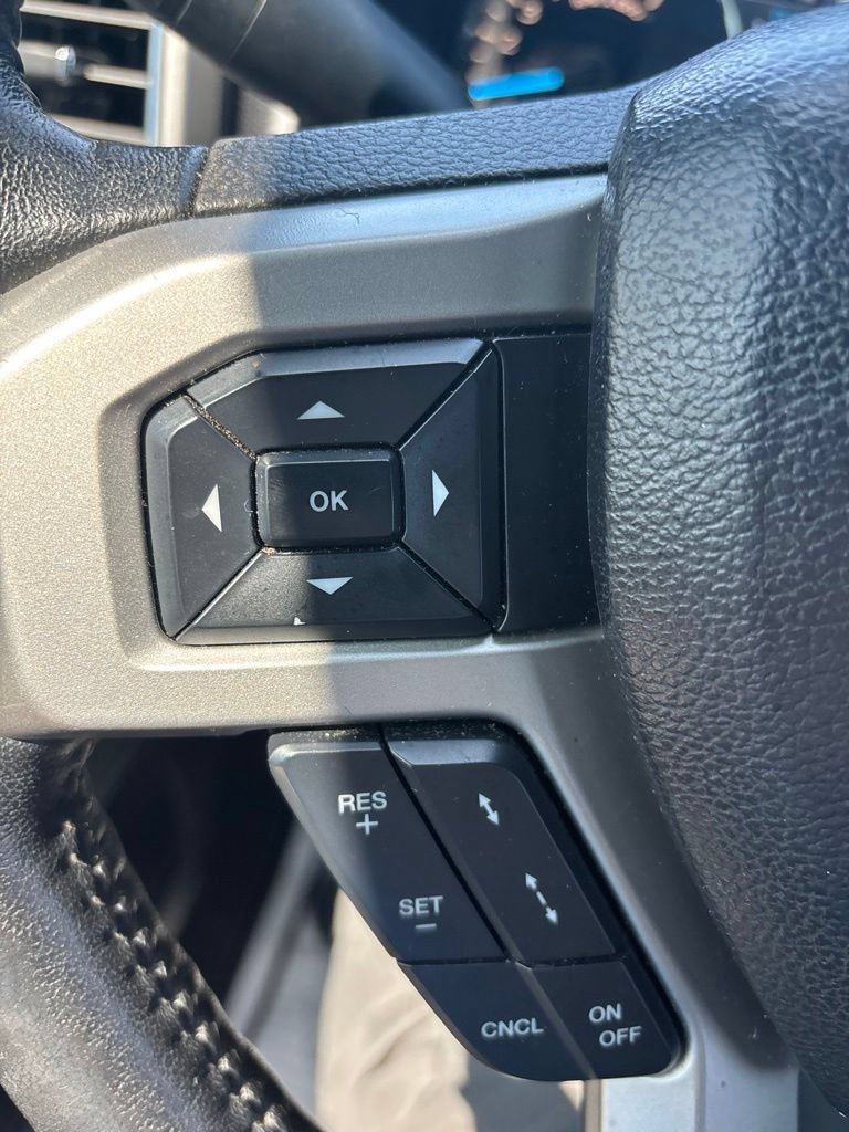 Used 2019 Ford F150 Lariat w/ Equipment Group 502A Luxury AWD/4WD image 20