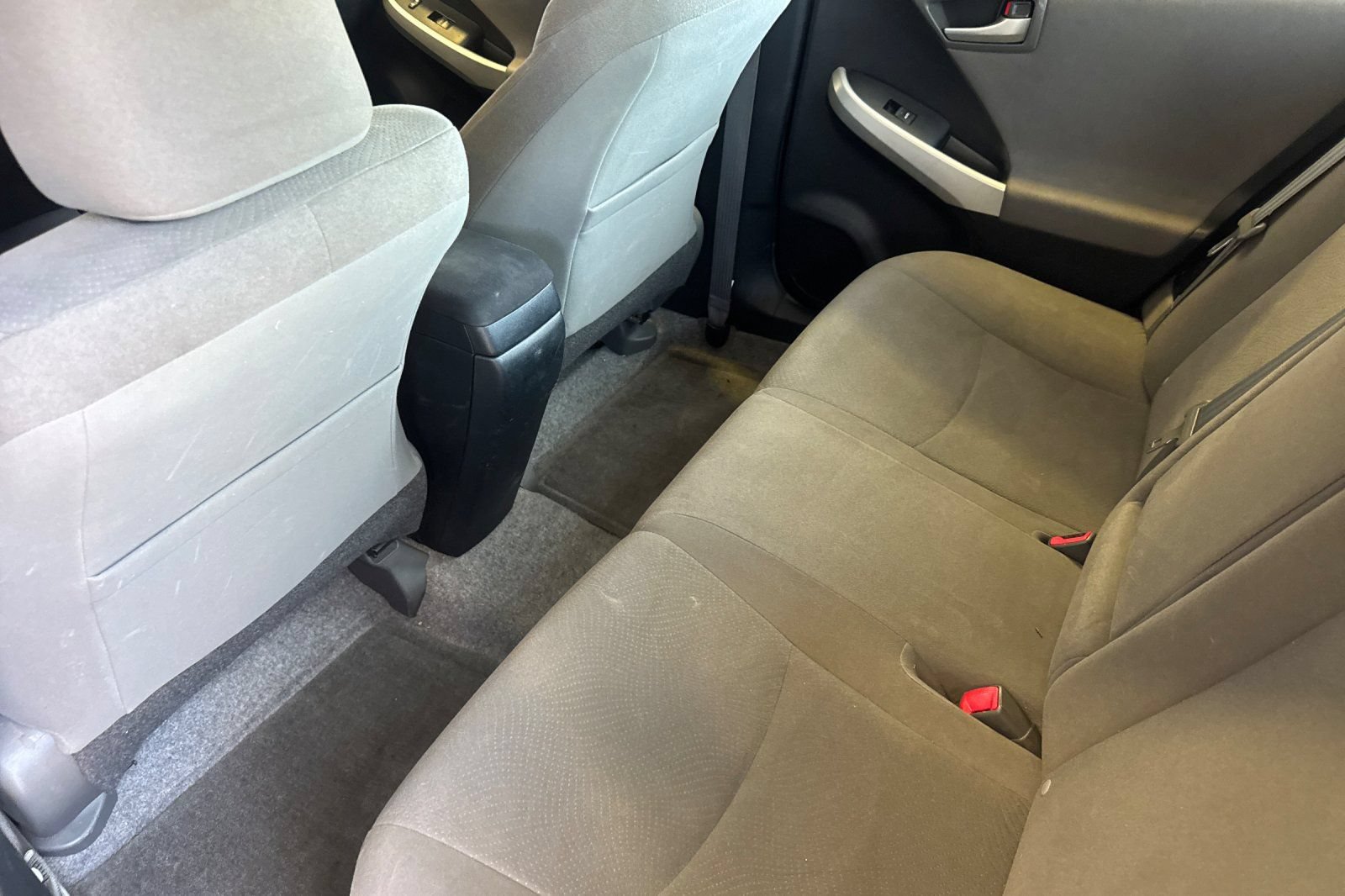 Used 2015 Toyota Prius Two FWD image 15