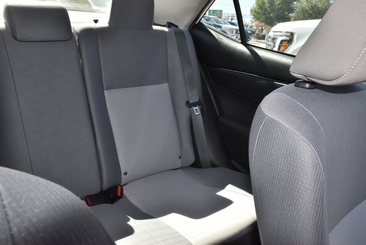 Used 2018 Toyota Corolla L FWD image 20