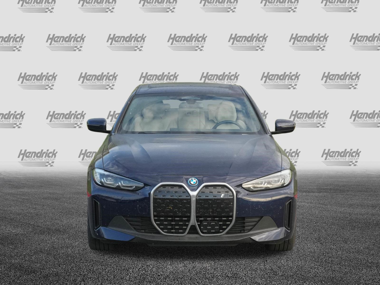 Used 2023 BMW i4 eDrive35 image 3