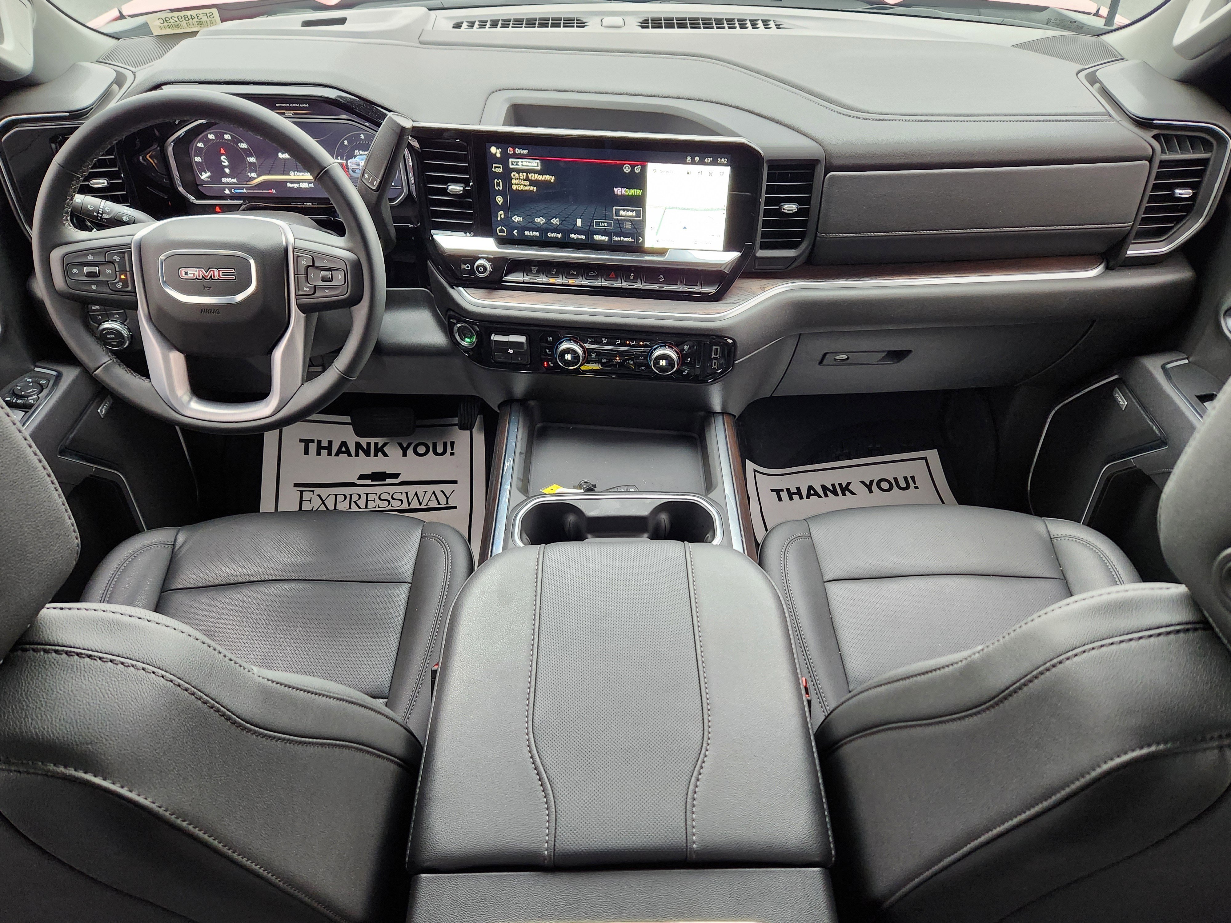 Used 2025 GMC Sierra 3500 SLT image 15