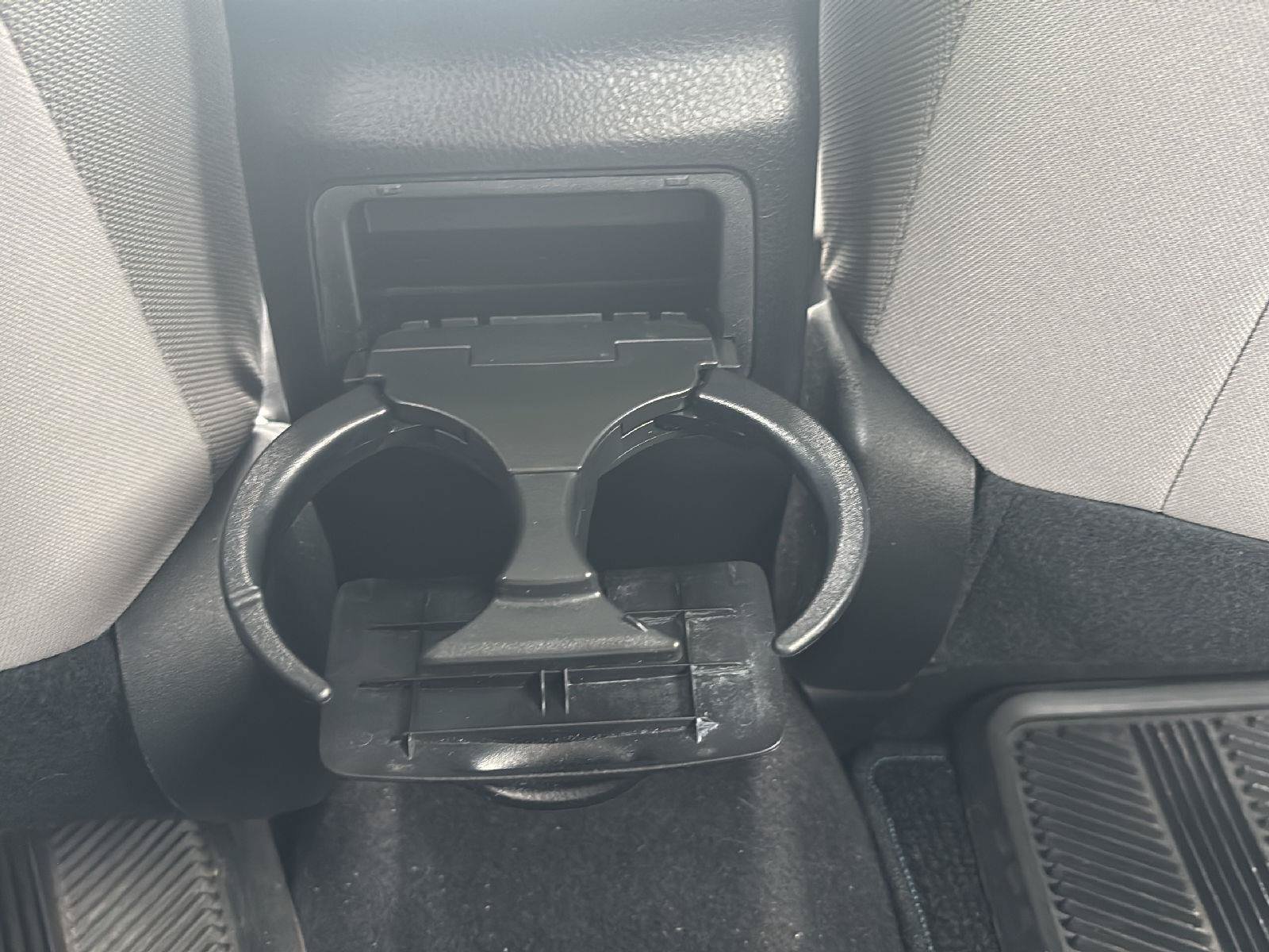 Used 2016 Toyota Corolla LE FWD image 21