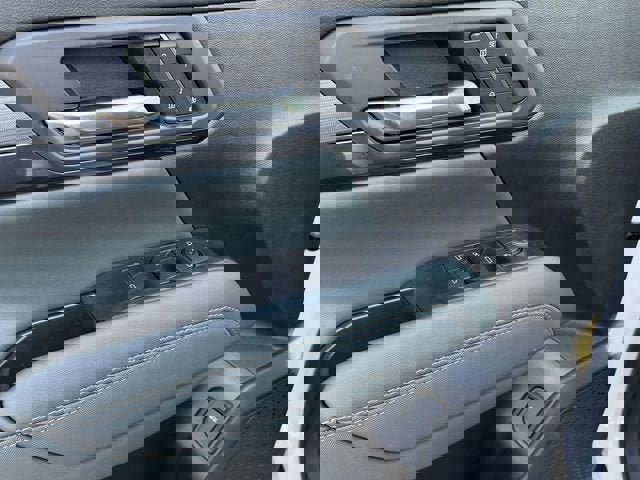 New 2026 GMC Terrain AT4 w/ Convenience Package III image 18