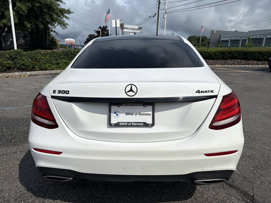 Used 2019 Mercedes-Benz E 300 4MATIC image 13
