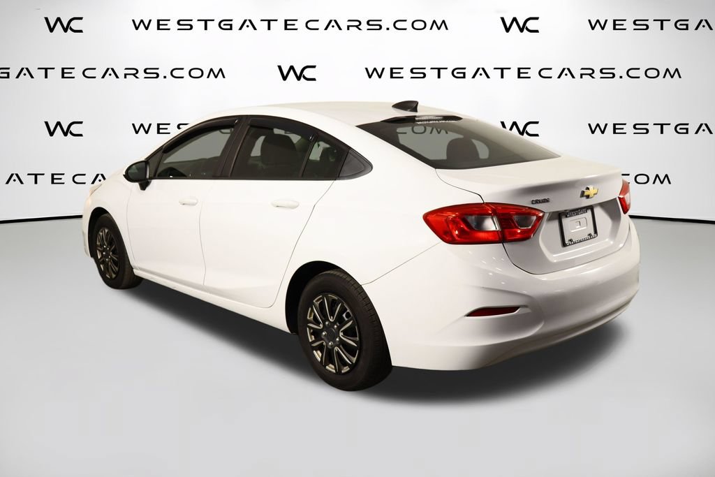 Used 2017 Chevrolet Cruze LS FWD image 38