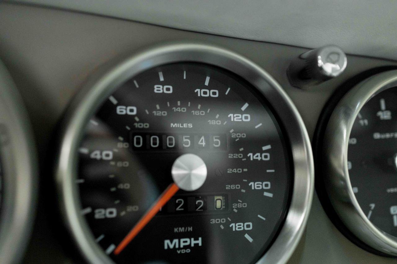 Used 1991 Porsche 911 Carrera image 75