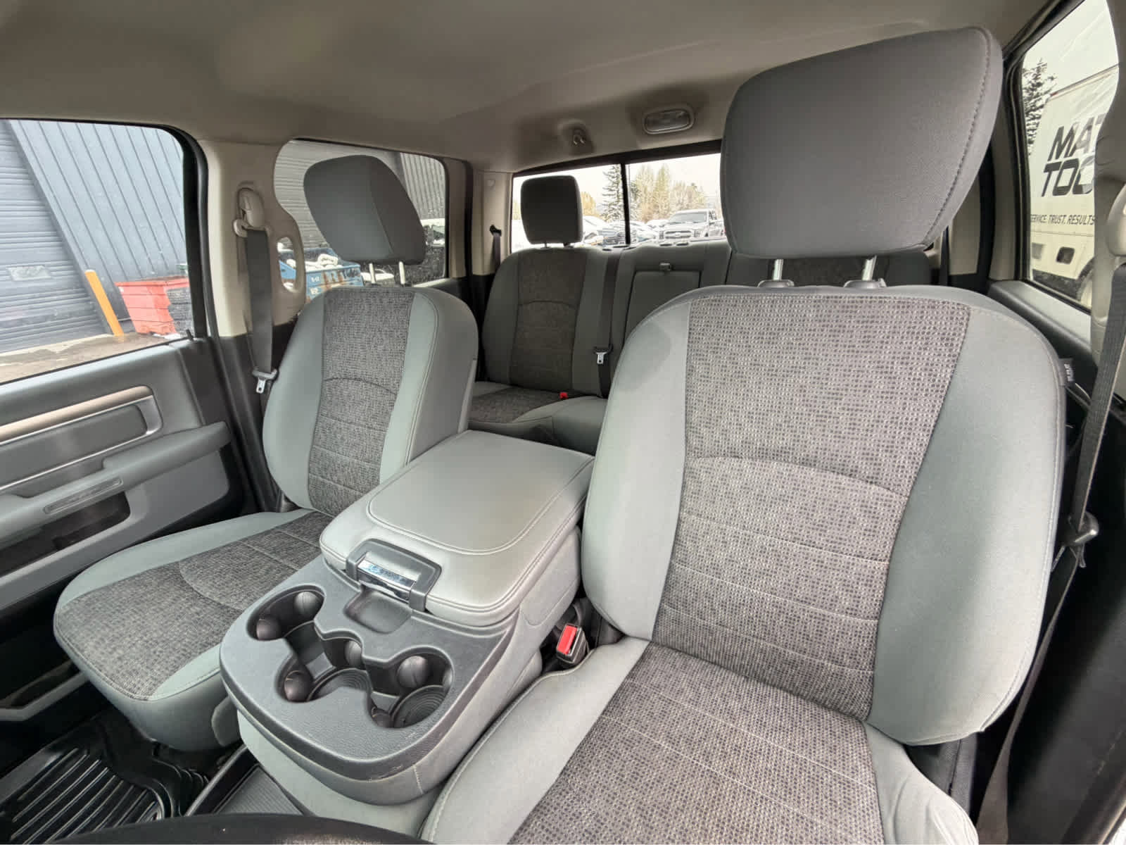 Used 2015 RAM 2500 SLT w/ Protection Group AWD/4WD image 22