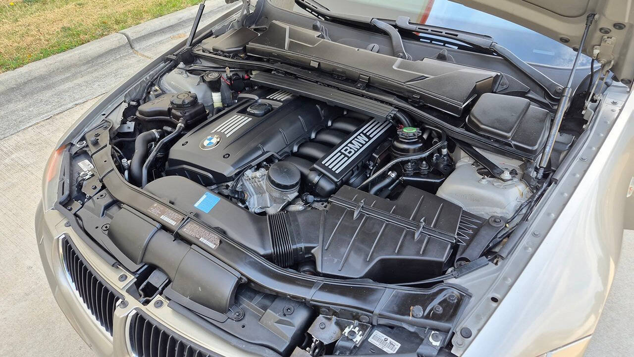 Used 2008 BMW 328xi Sedan AWD/4WD image 60