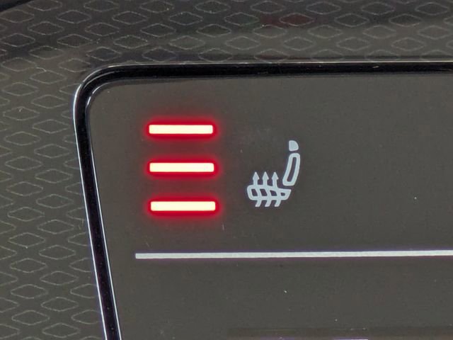 New 2026 Volkswagen Taos SE AWD/4WD image 24