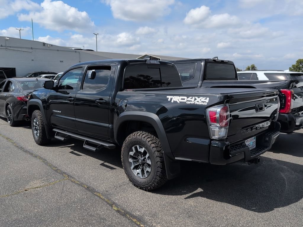 Used 2021 Toyota Tacoma TRD Off-Road w/ Technology Package image 3