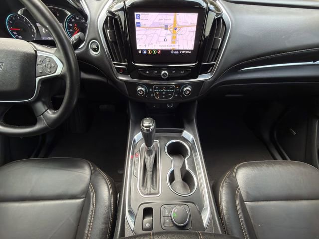 Used 2020 Chevrolet Traverse RS FWD image 17