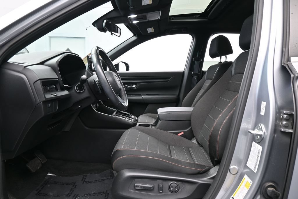 Used 2024 Honda CR-V Sport image 11