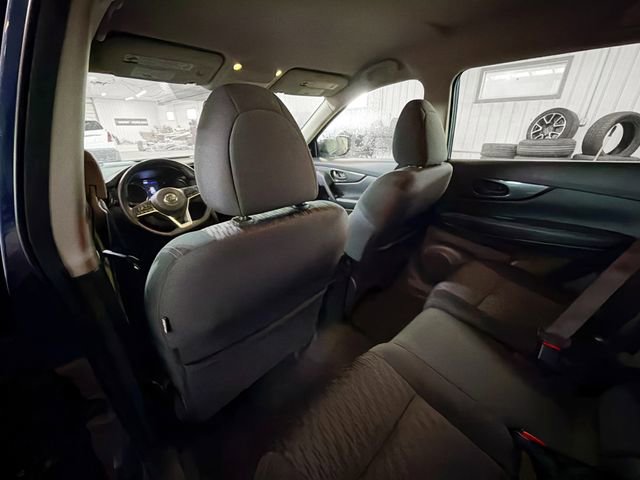 Used 2019 Nissan Rogue S image 9