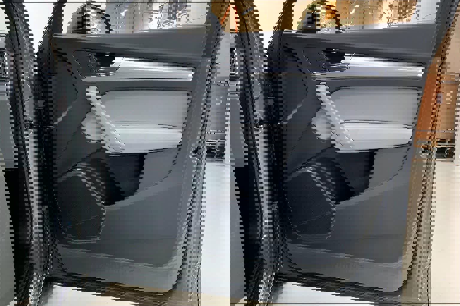 Certified 2025 Audi Q5 2.0T Premium w/ Convenience Plus Package image 26