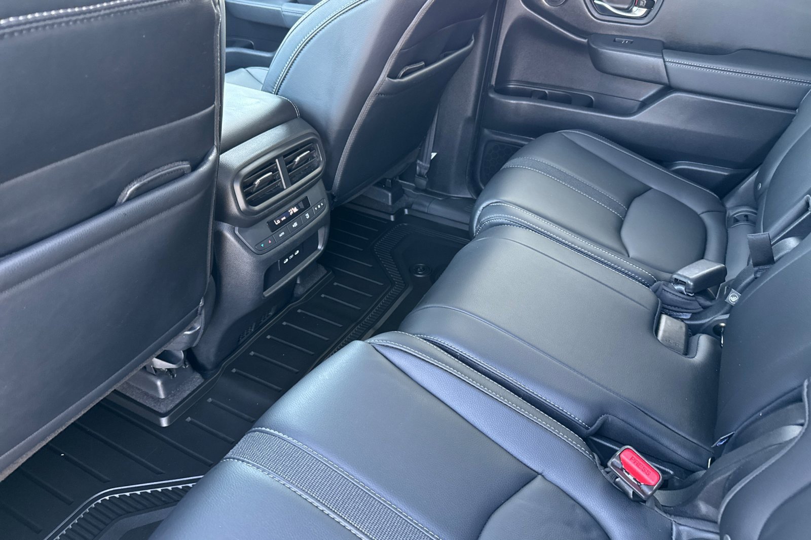 Used 2024 Honda Pilot EX-L image 15