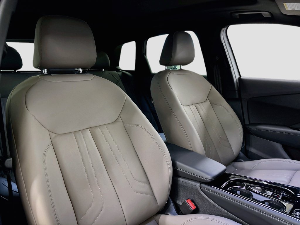 New 2026 Audi Q3 quattro 2.0T AWD/4WD image 15