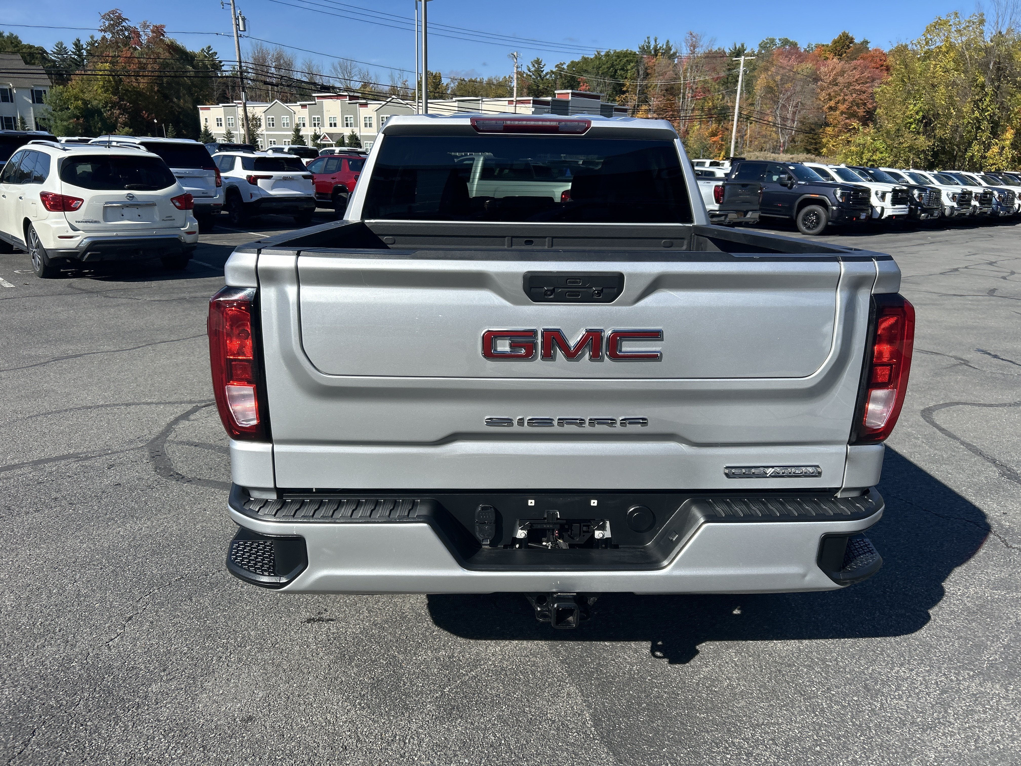 Used 2022 GMC Sierra 1500 Elevation AWD/4WD image 8