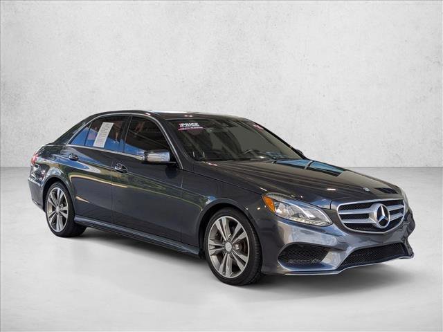 Used 2016 Mercedes-Benz E 350 Sedan image 3