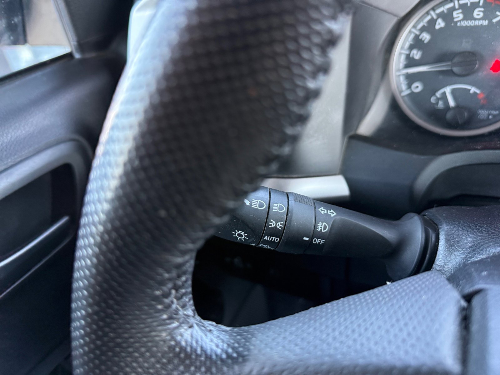 Used 2021 Toyota Tacoma SR5 w/ Blackout Package (TMS) image 21