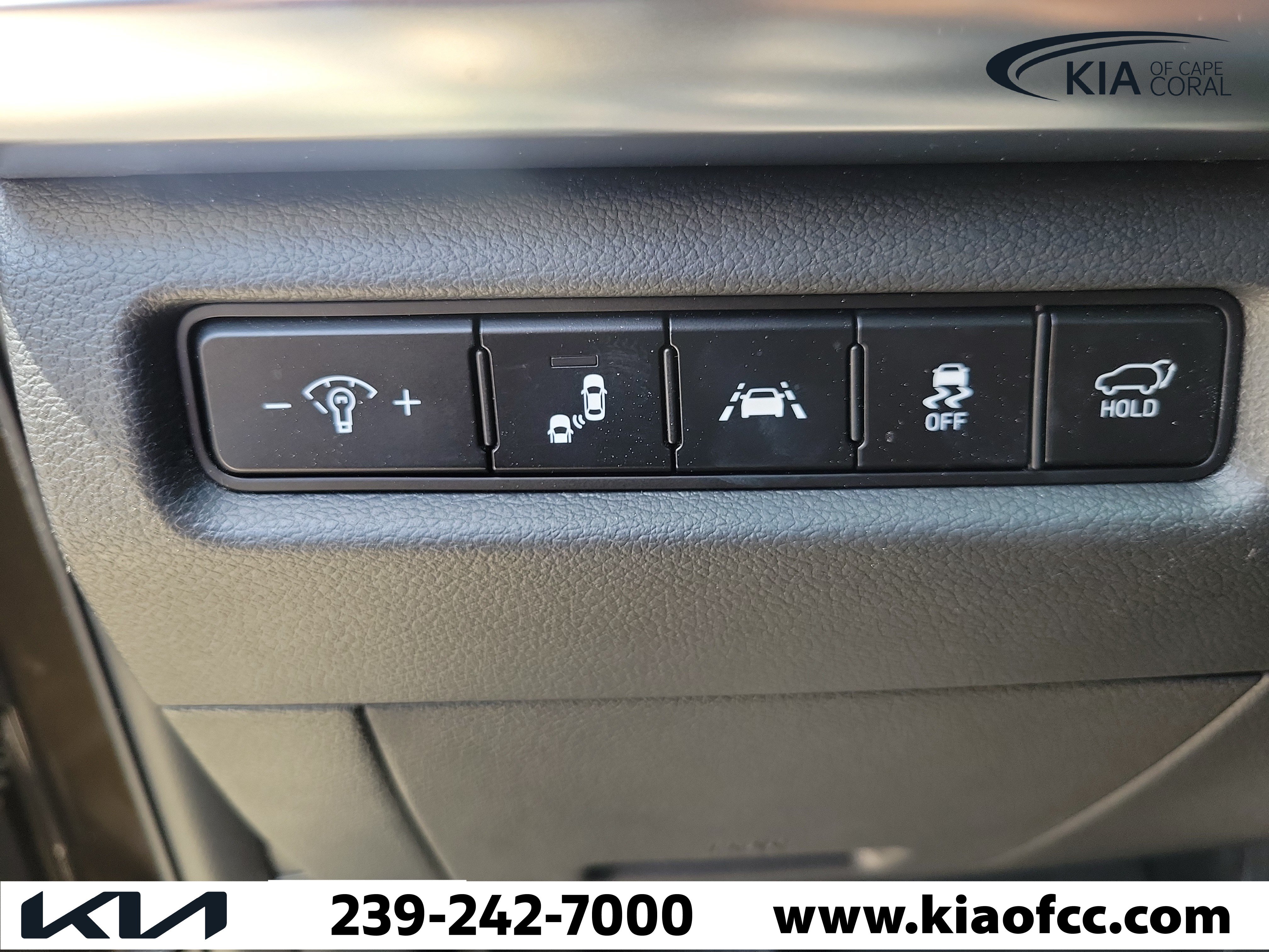 Used 2021 Kia Telluride EX w/ EX Premium Package AWD/4WD image 26